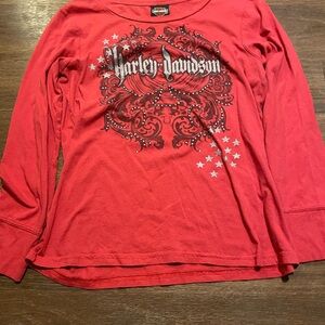 Harley-Davidson Red Long Sleeve Graphic Shirt with Black and White Print